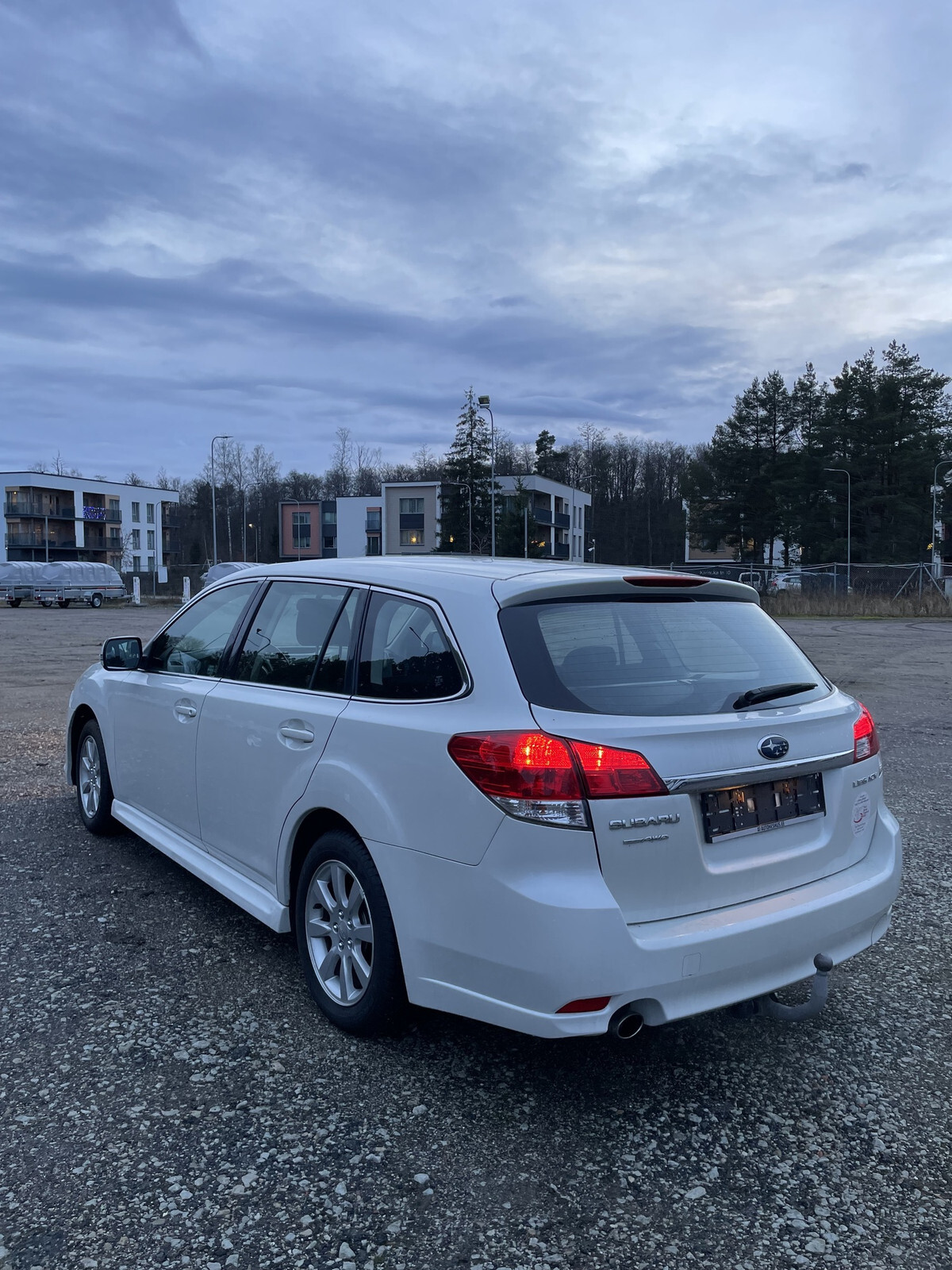 Subaru Legacy 2011, photo 7/10