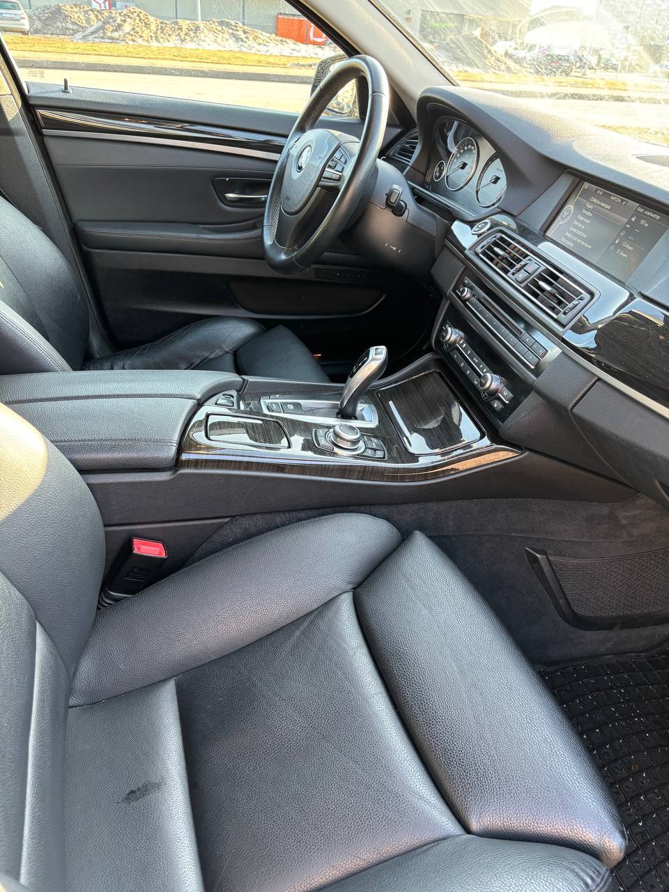 BMW 523 2011, photo 4/8