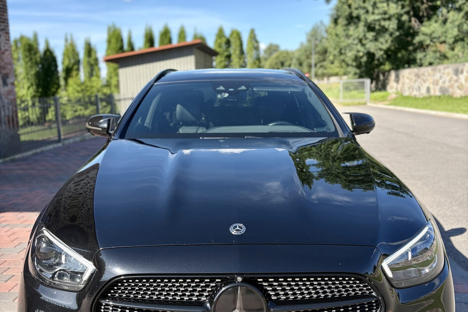 Mercedes-Benz E 300, 2021, 2.0, 225 kW, подключаемый гибрид (дизель/электричество), автомат, полный привод
