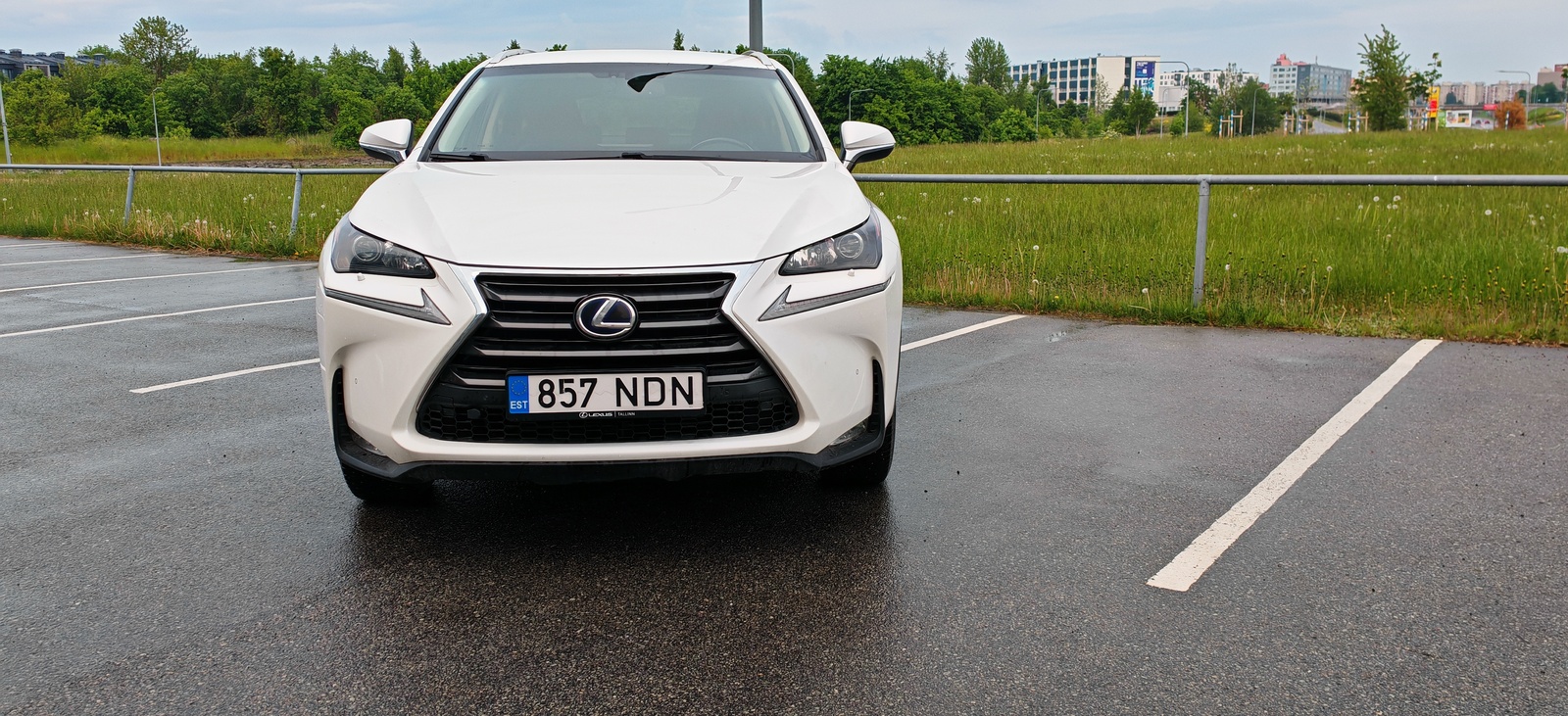 Lexus NX 300h 2016, kuva 5/10