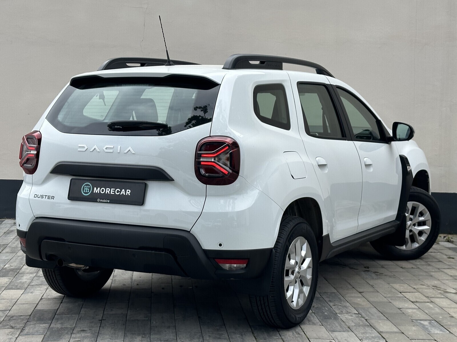 Dacia Duster 2023, photo 4/23