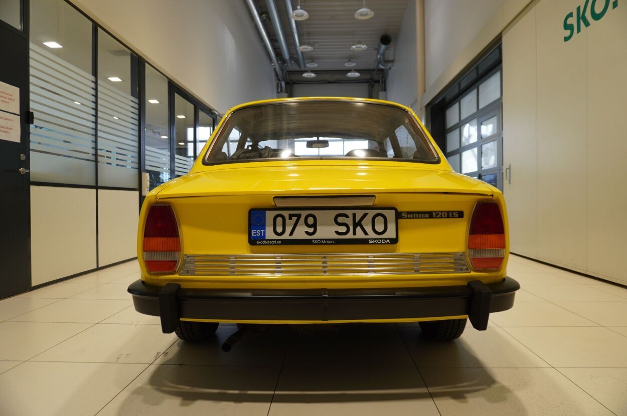 Škoda 120 1979, photo 6/10