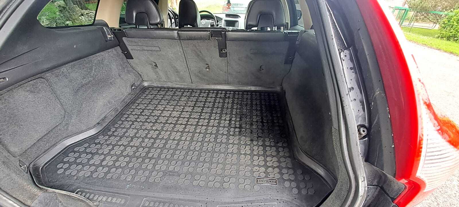 Volvo XC60 2010, photo 8/8