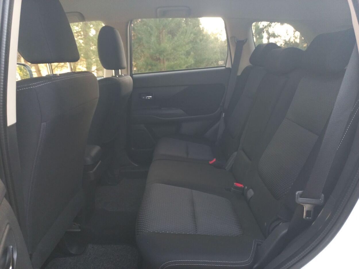 Mitsubishi Outlander 2017, photo 7/10