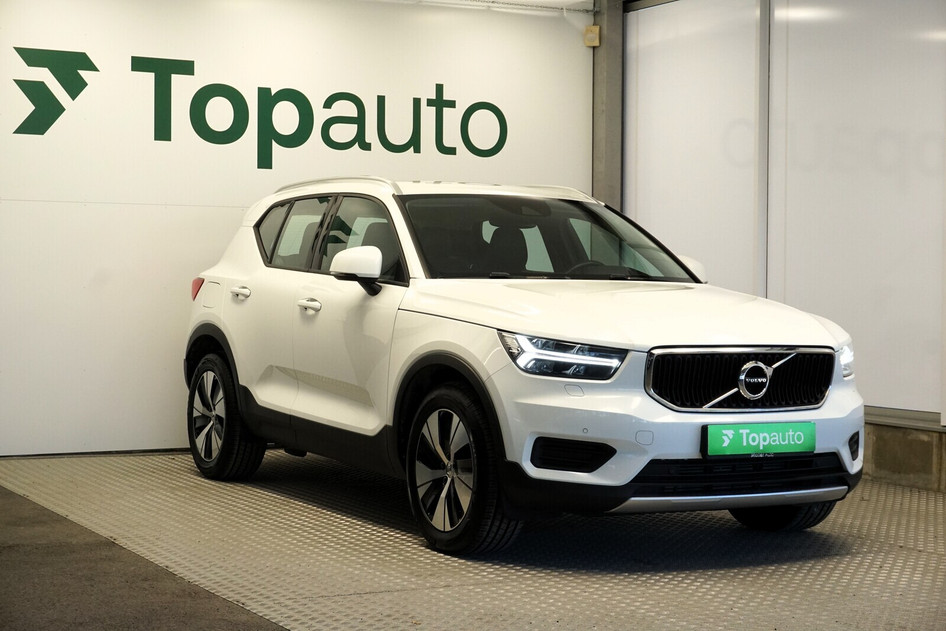 Volvo XC40, 2020, 2.0, 110 kW, дизель, автомат, передний привод