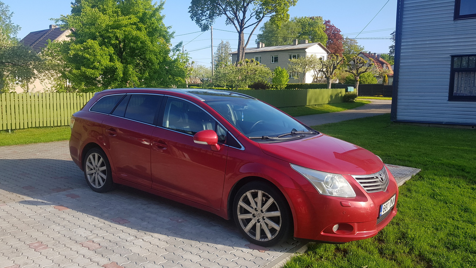 Toyota Avensis 2011, photo 3/10