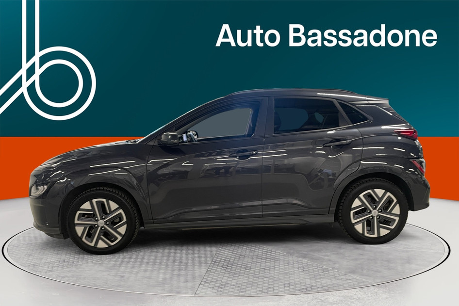 Hyundai Kona, 2022, electric, automatic, front-wheel drive