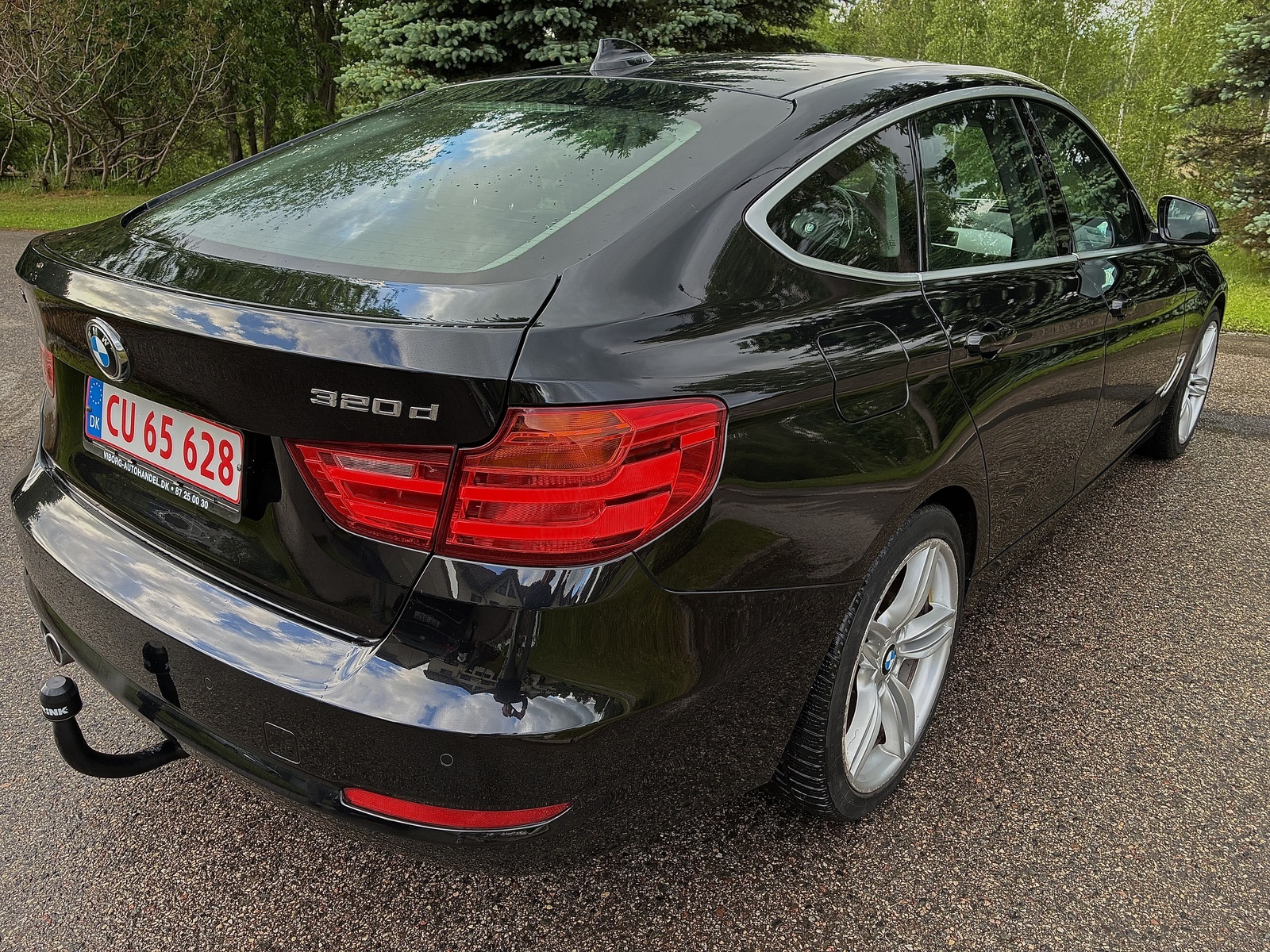 BMW 320 Gran Turismo 2016, photo 6/13