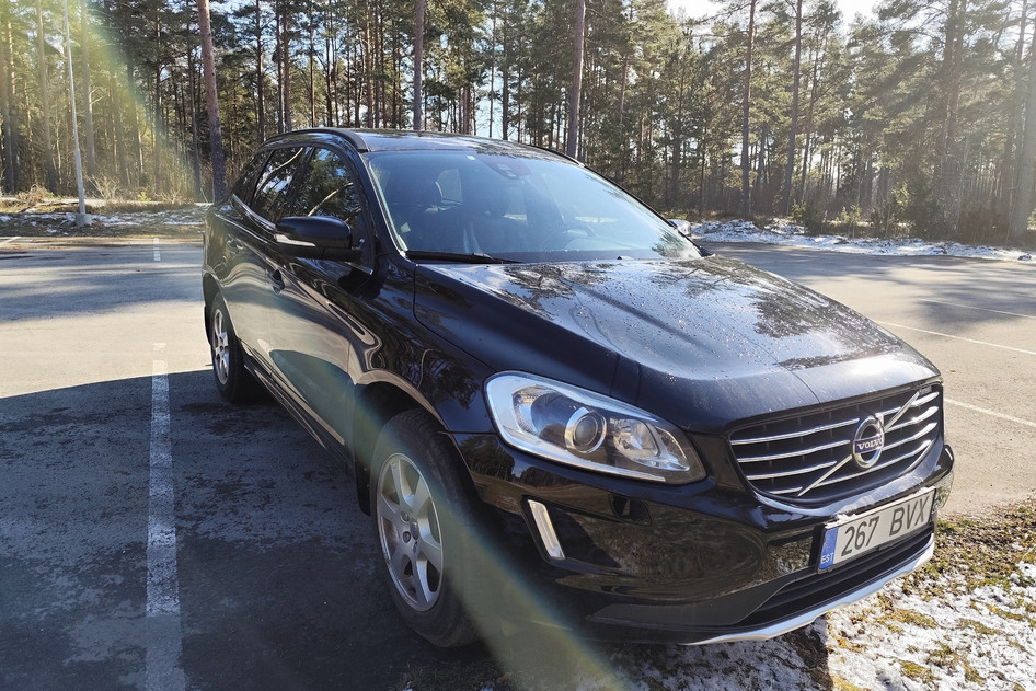 Volvo XC60, 2014, 2.0, 100 kW, diesel, manual, front-wheel drive