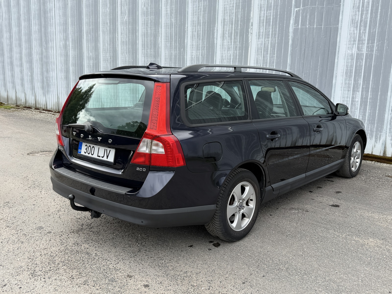 Volvo V70 2.0 D 100kW 2009, photo 2/19
