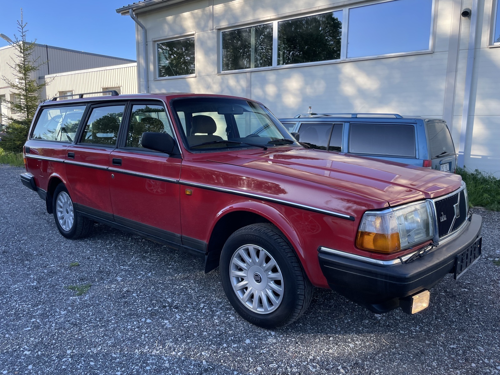 Volvo 240 1991, kuva 3/55