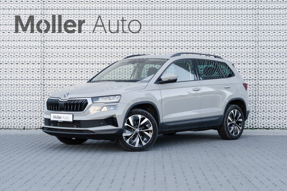 Škoda Karoq 2023, photo 3/29