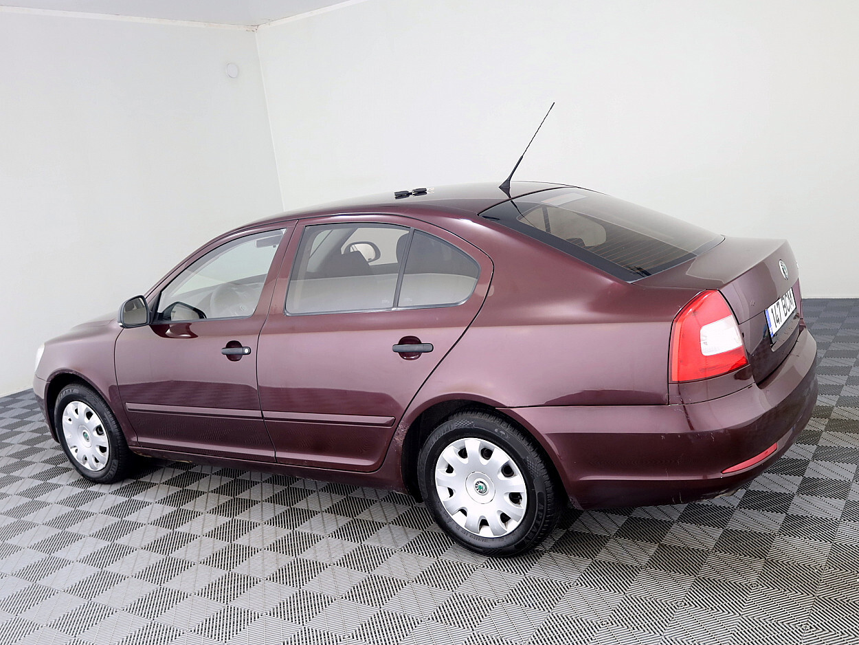 Škoda Octavia 2010, photo 4/8