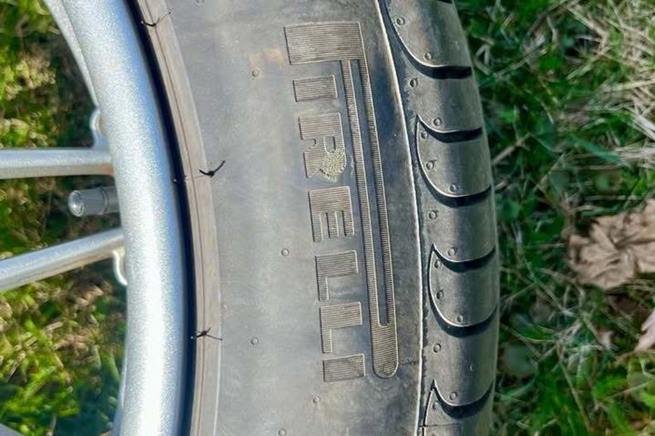 Подержанный летняя шина  Pirelli Powergy 235/50 R19