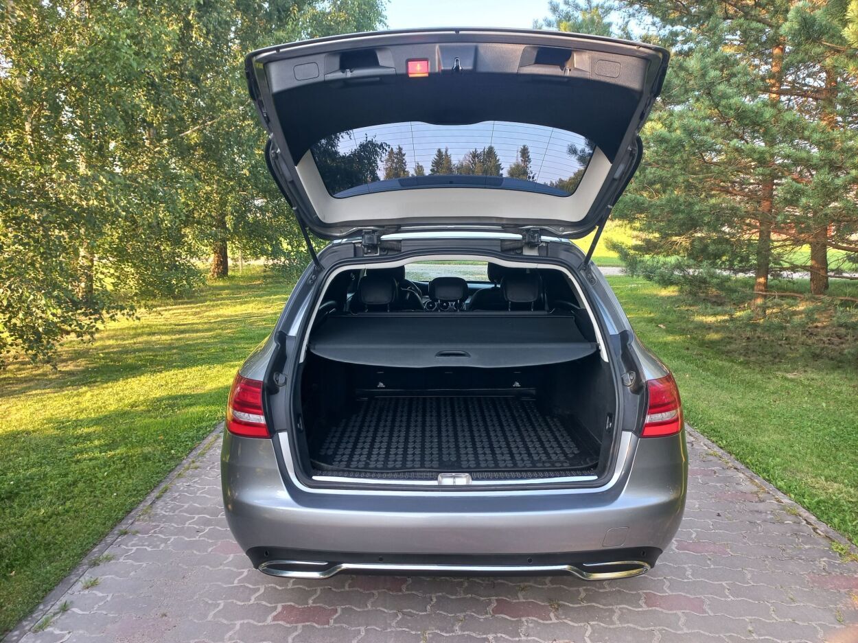 Mercedes-Benz C 200 2016, photo 6/10