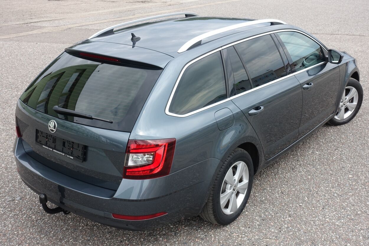 Škoda Octavia 2020, photo 4/10