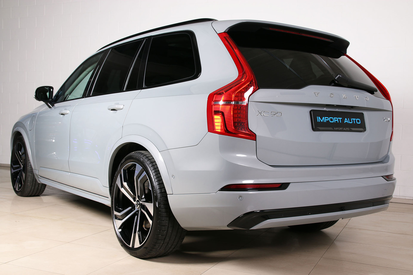 Volvo XC90 2024, photo 4/10