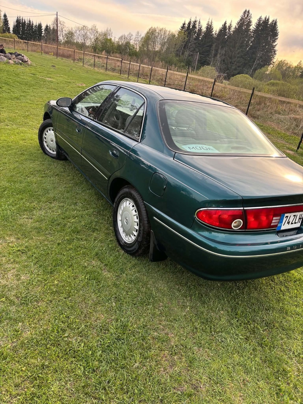 Buick Century 1997, photo 5/10