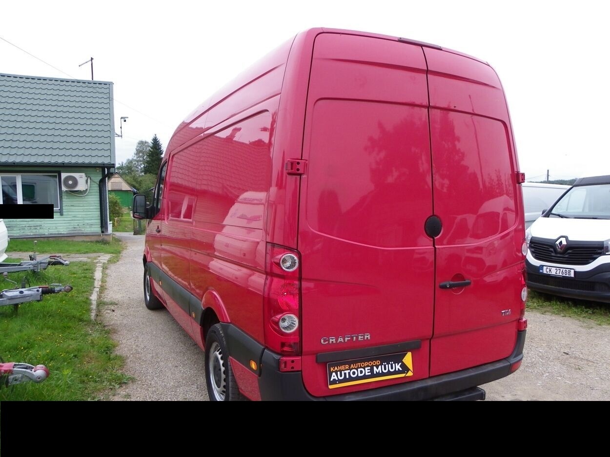 Volkswagen Crafter 2010, photo 7/17