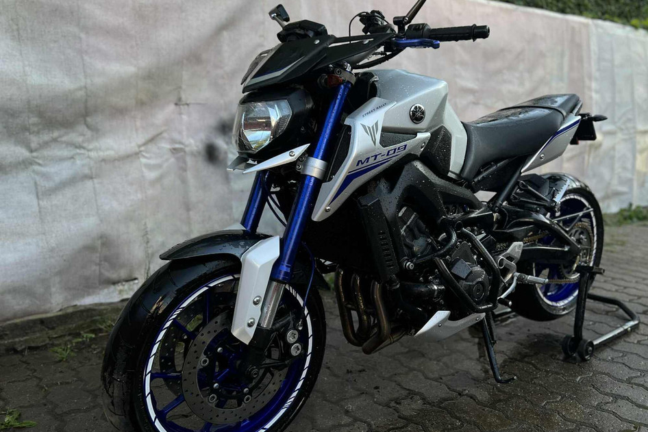 Yamaha MT-09, 2015, 0.8, 84.6 kW, petrol, manual, rear-wheel drive