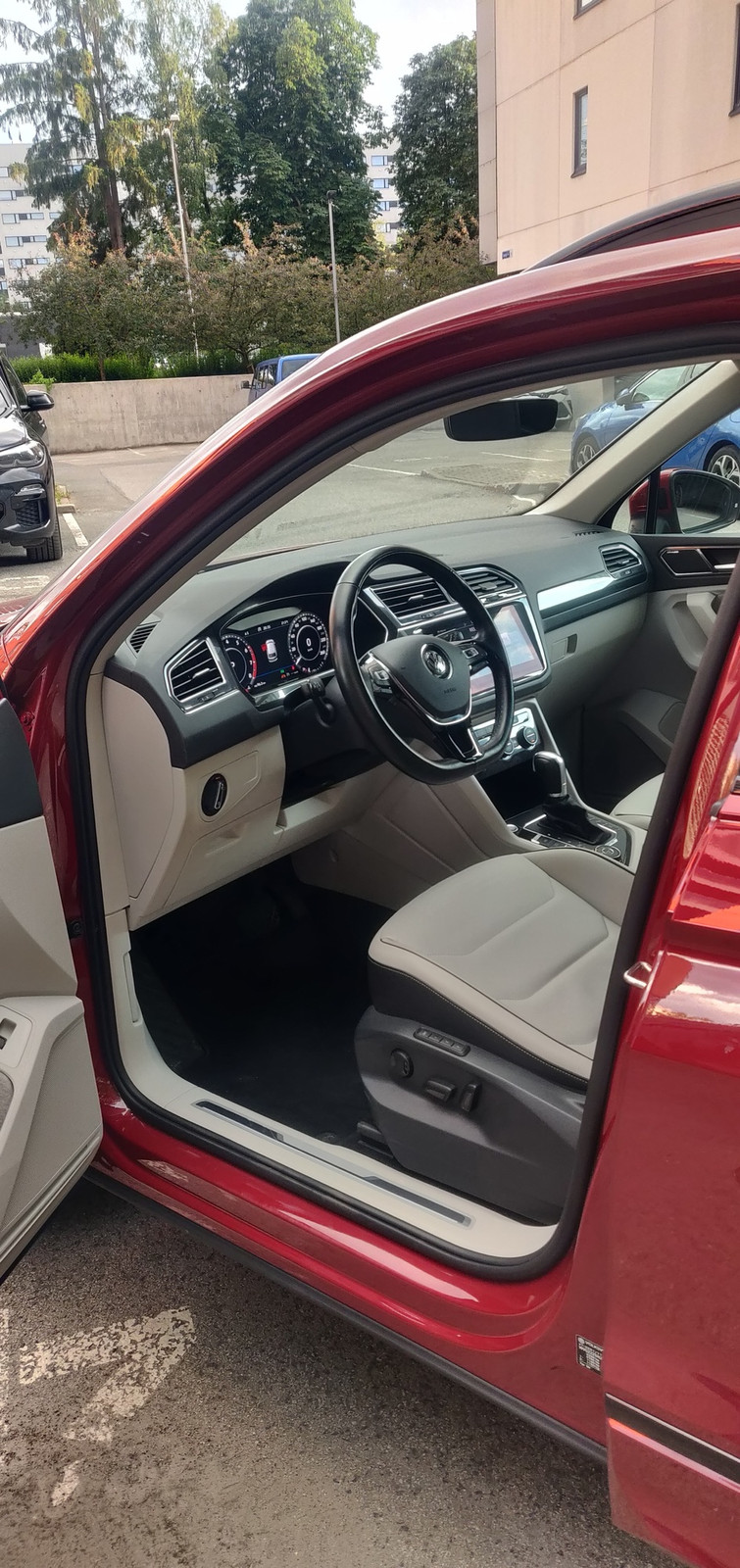 Volkswagen Tiguan 2018, photo 7/7
