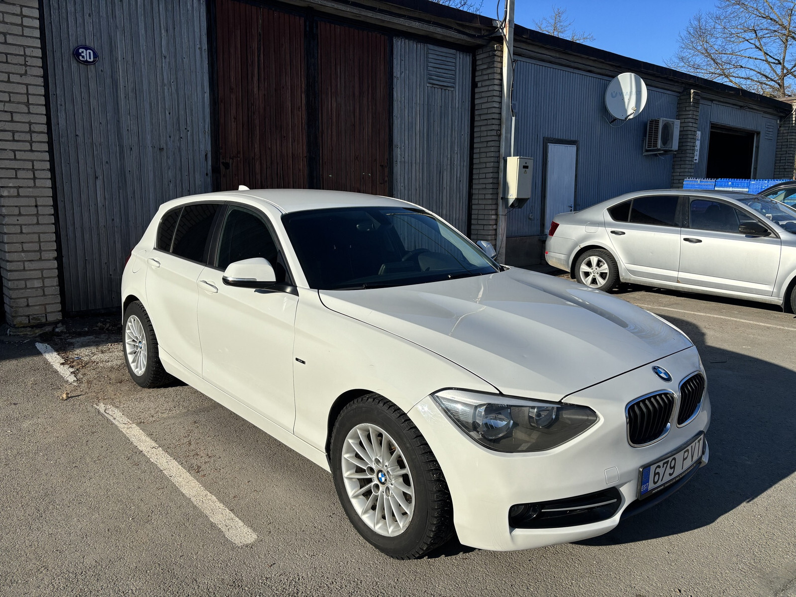 BMW 118 2013, kuva 3/17