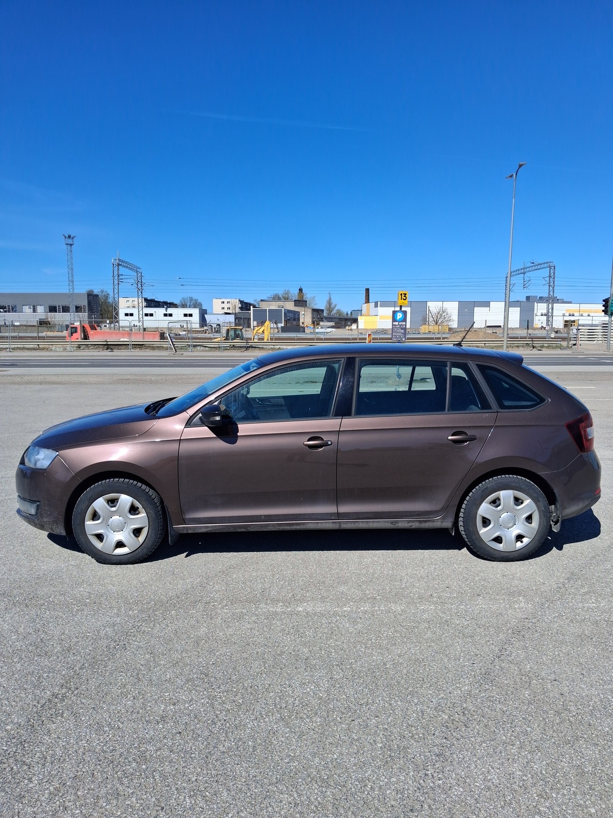 Škoda Rapid 2016, photo 3/15