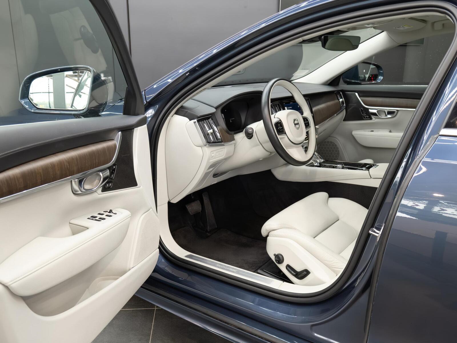 Volvo V90 2021, kuva 5/10