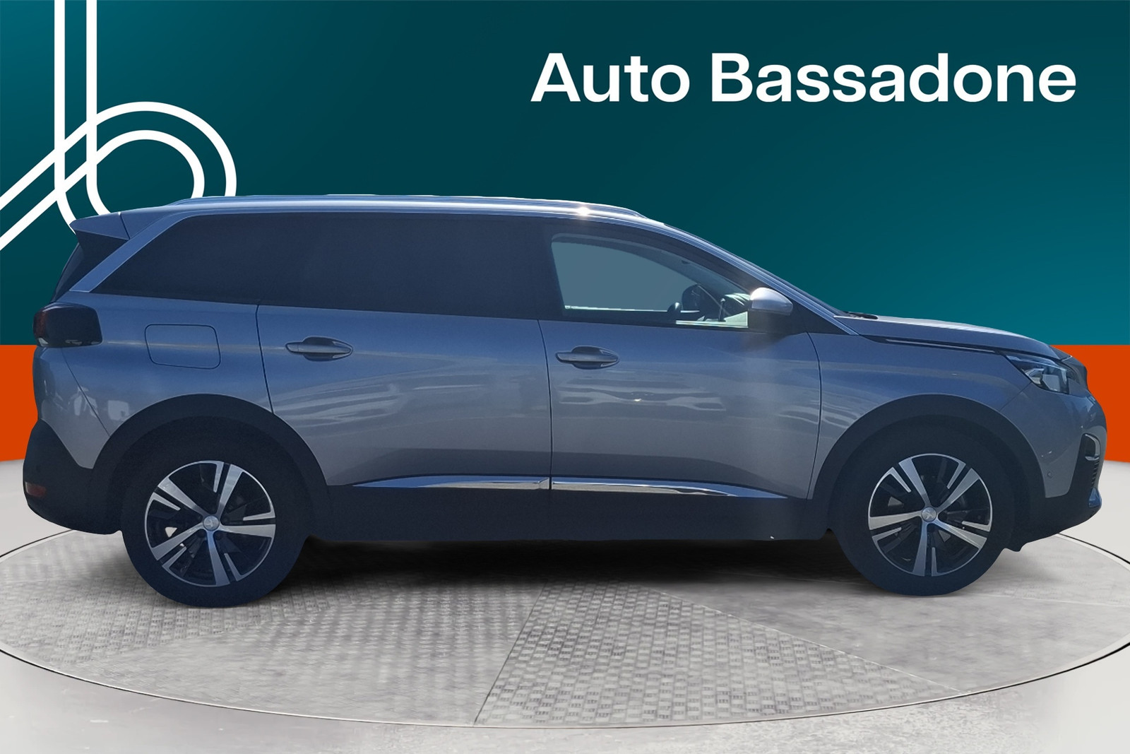 Peugeot 5008 2019, photo 6/24