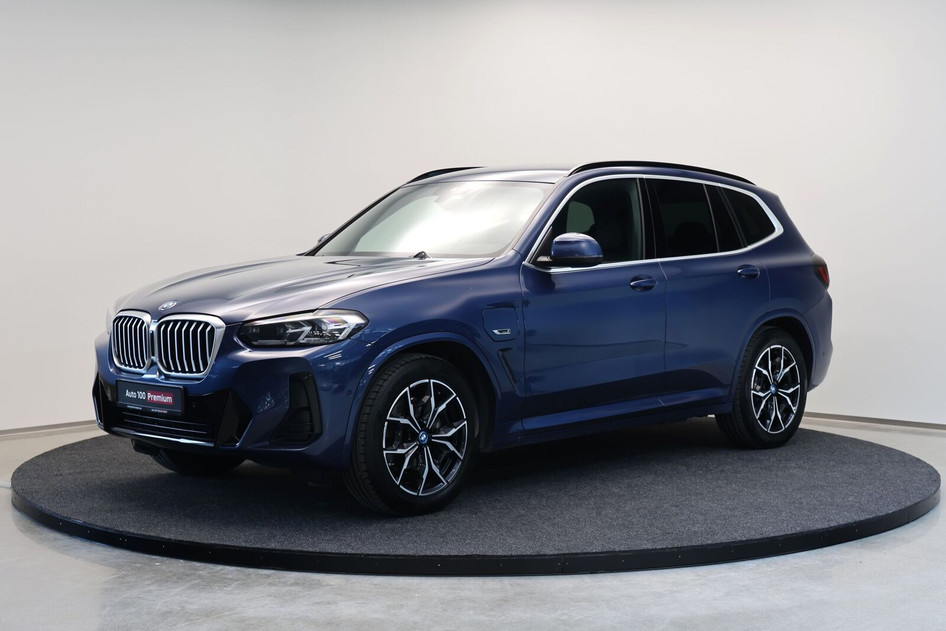 BMW X3, 2022, 2.0, 215 kW, plug-in hybrid (petrol/electric), automatic, four-wheel drive
