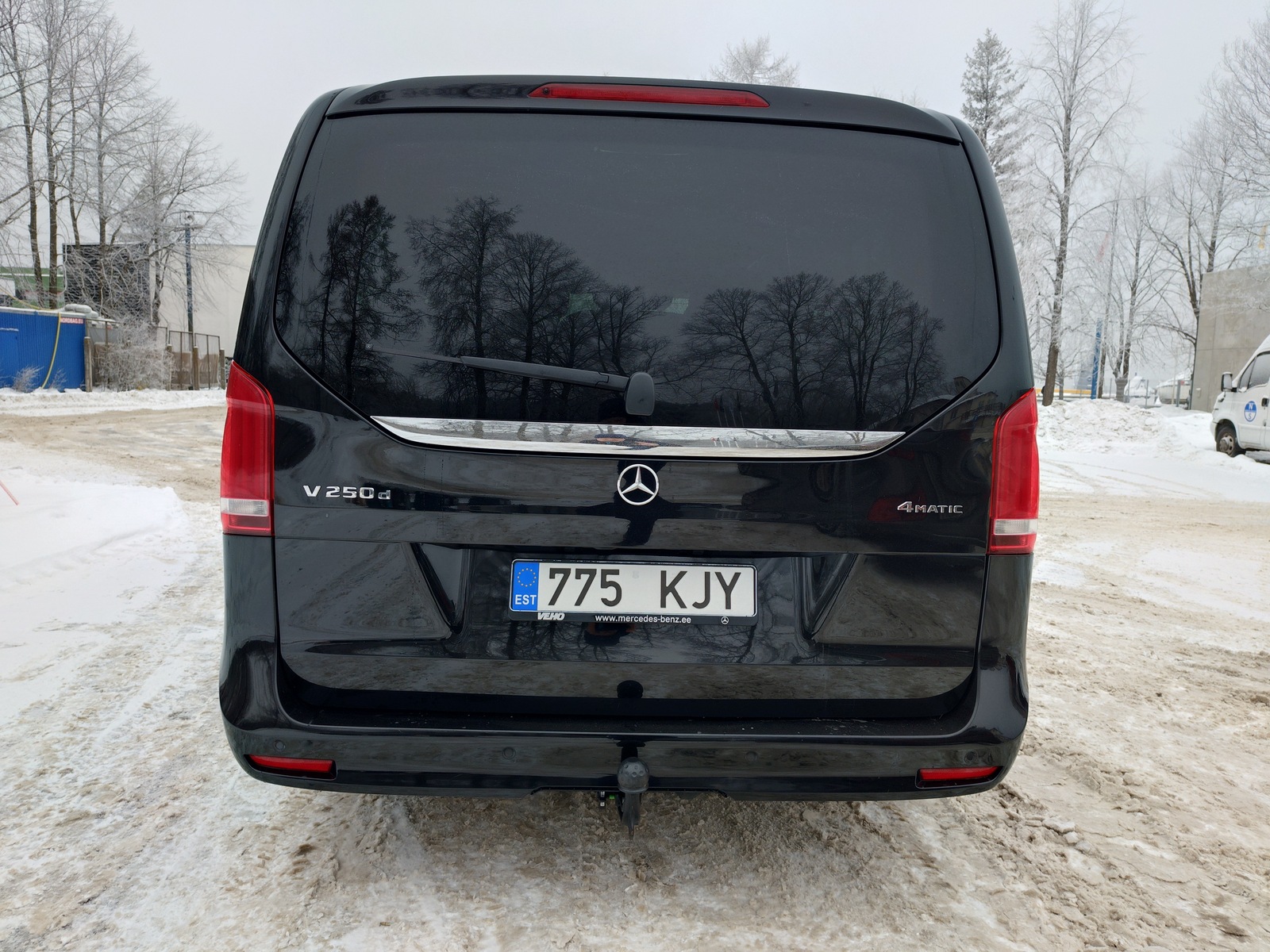 Mercedes-Benz V 250 2022, kuva 7/14