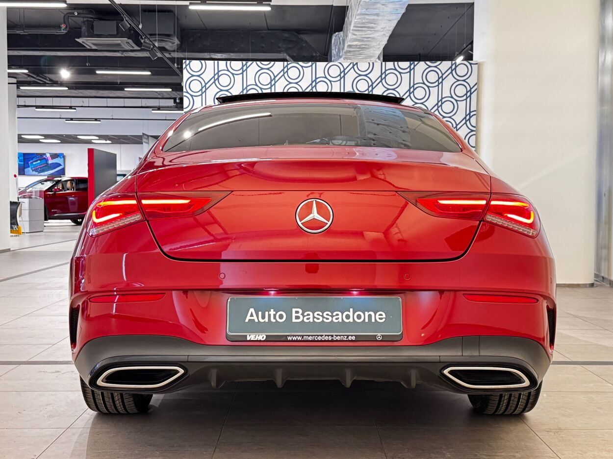 Mercedes-Benz CLA 200 2023, photo 7/10