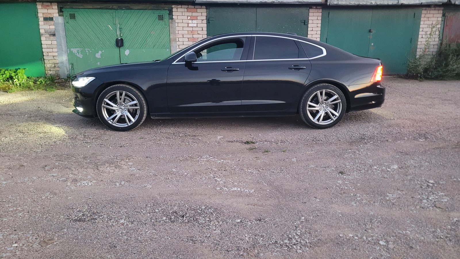 Volvo S90 2017, kuva 4/7