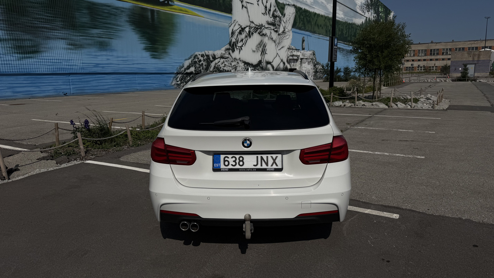 BMW 320 2018, photo 5/18