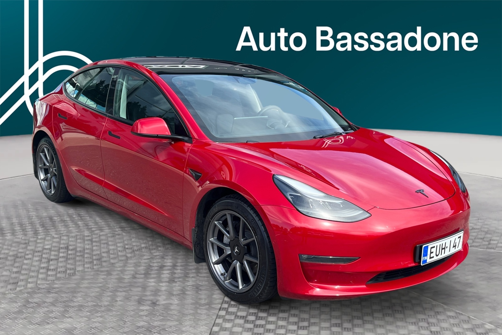 Tesla Model 3 2022, kuva 7/10