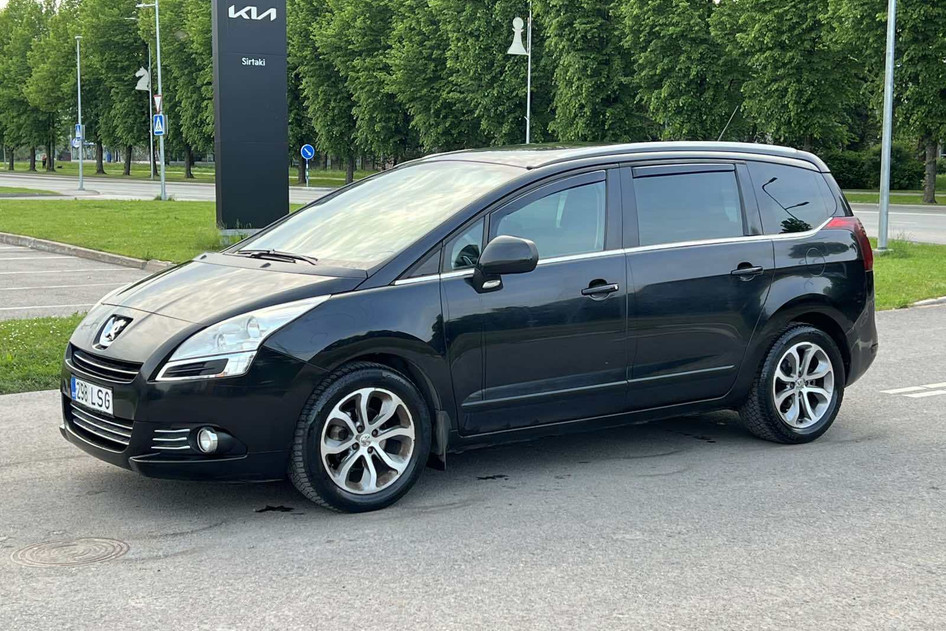 Peugeot 5008, 2011, 1.6, 80 kW, diesel, automatic, front-wheel drive