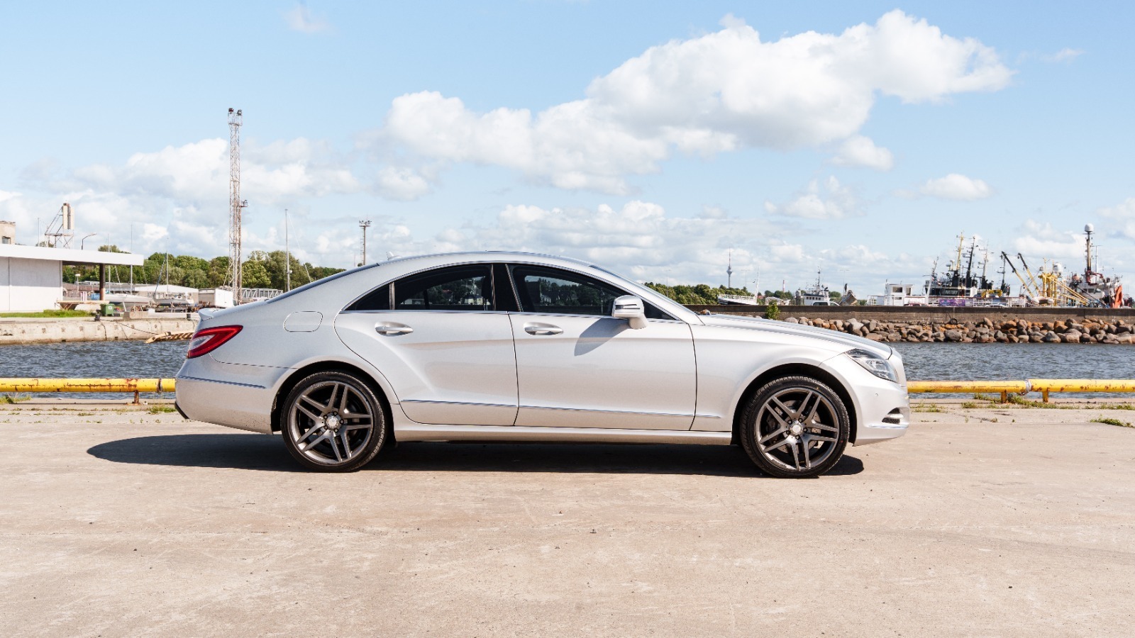 Mercedes-Benz 350 2013, kuva 3/10