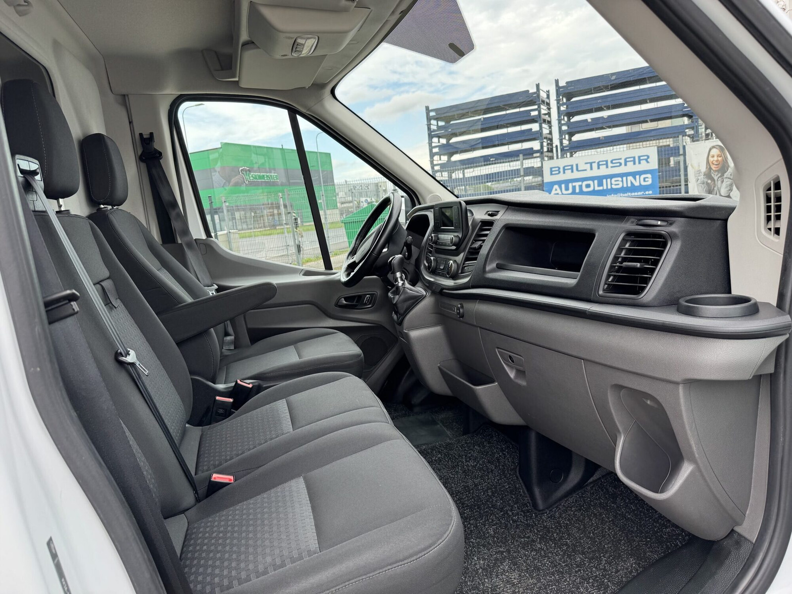 Ford Transit 2019, photo 7/13