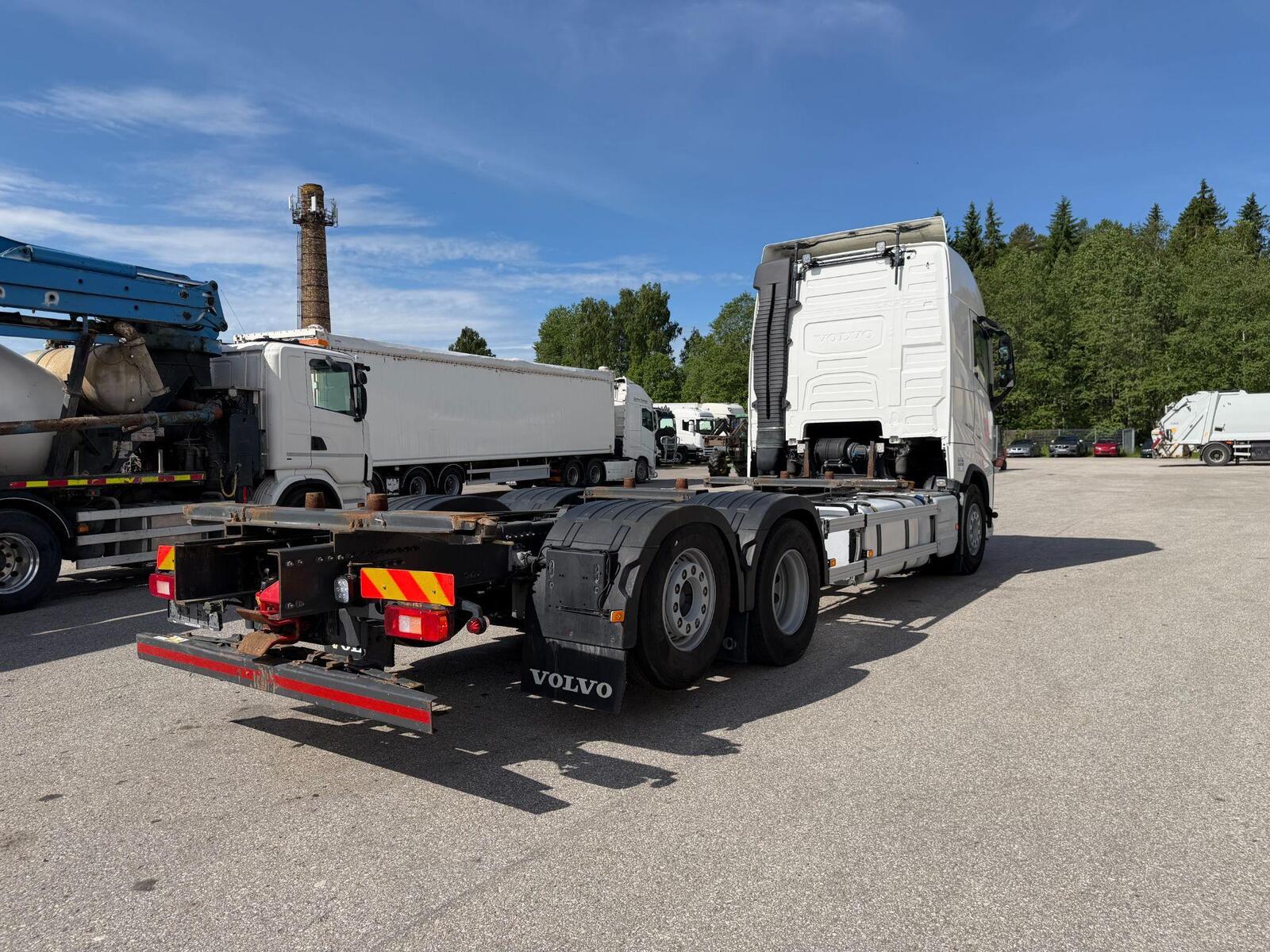 Volvo FH500 2021, photo 7/49