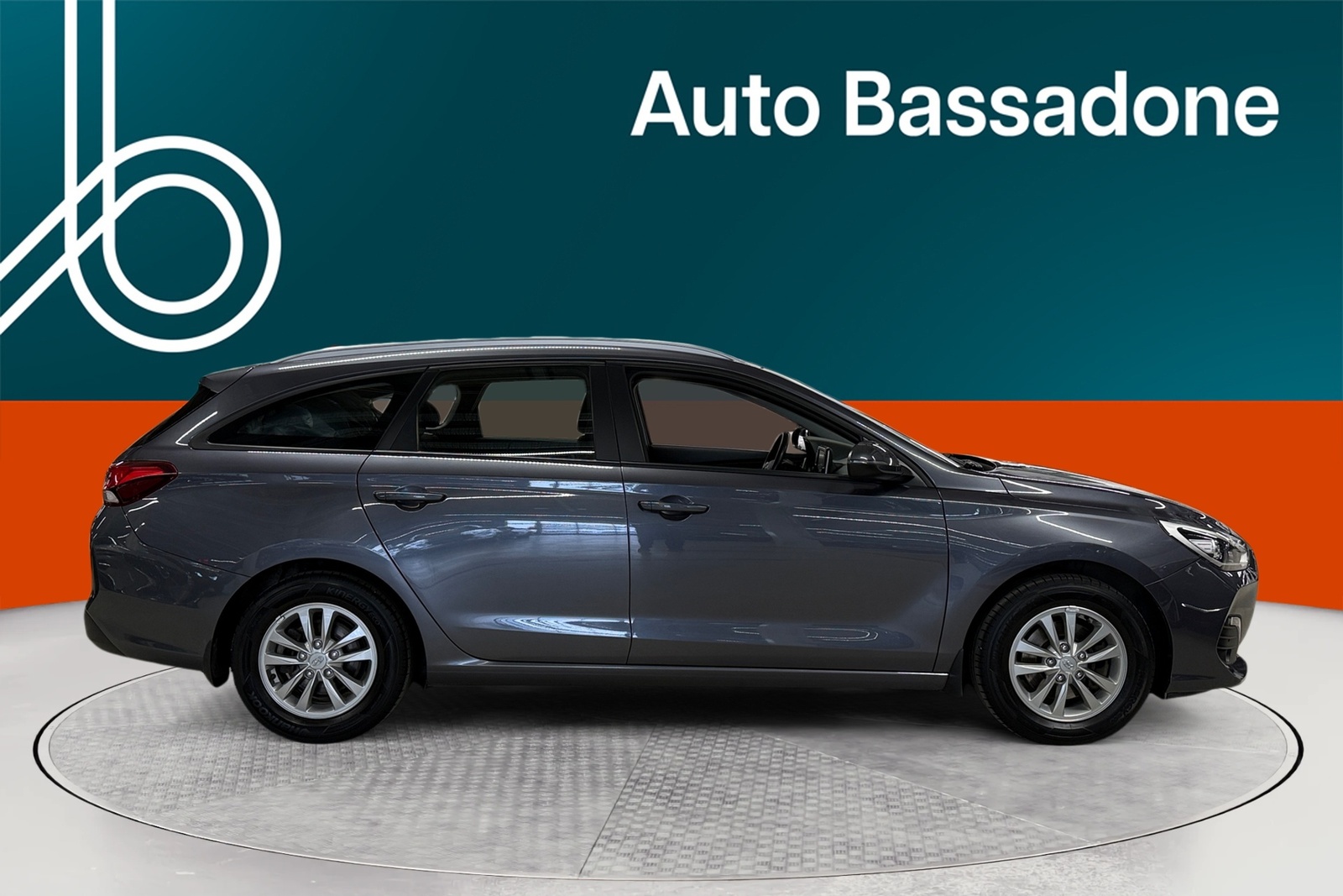 Hyundai i30 2020, photo 6/35