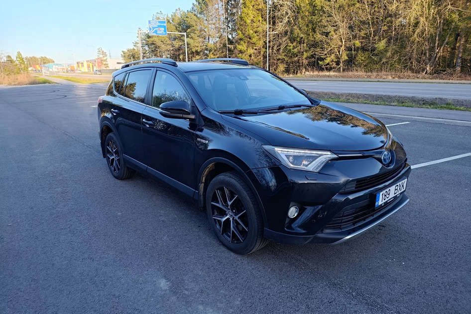 Toyota RAV4, 2018, 2.5, 114 kW, hübriid (bensiin/elekter), automaat, nelikvedu