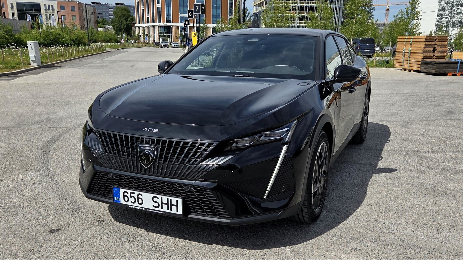 Peugeot 408 2024, photo 2/10