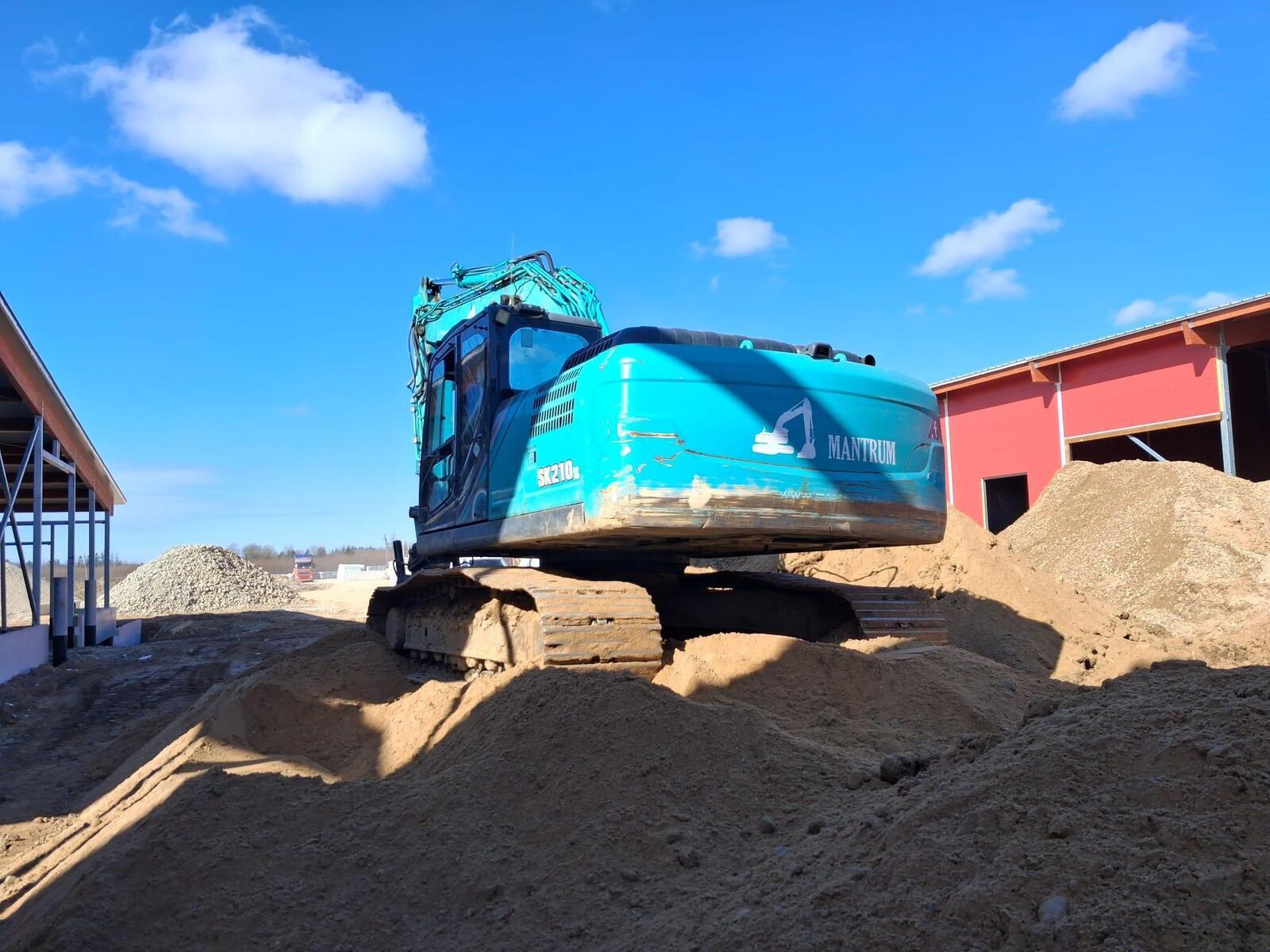 Kobelco Sk210, kuva 2/13