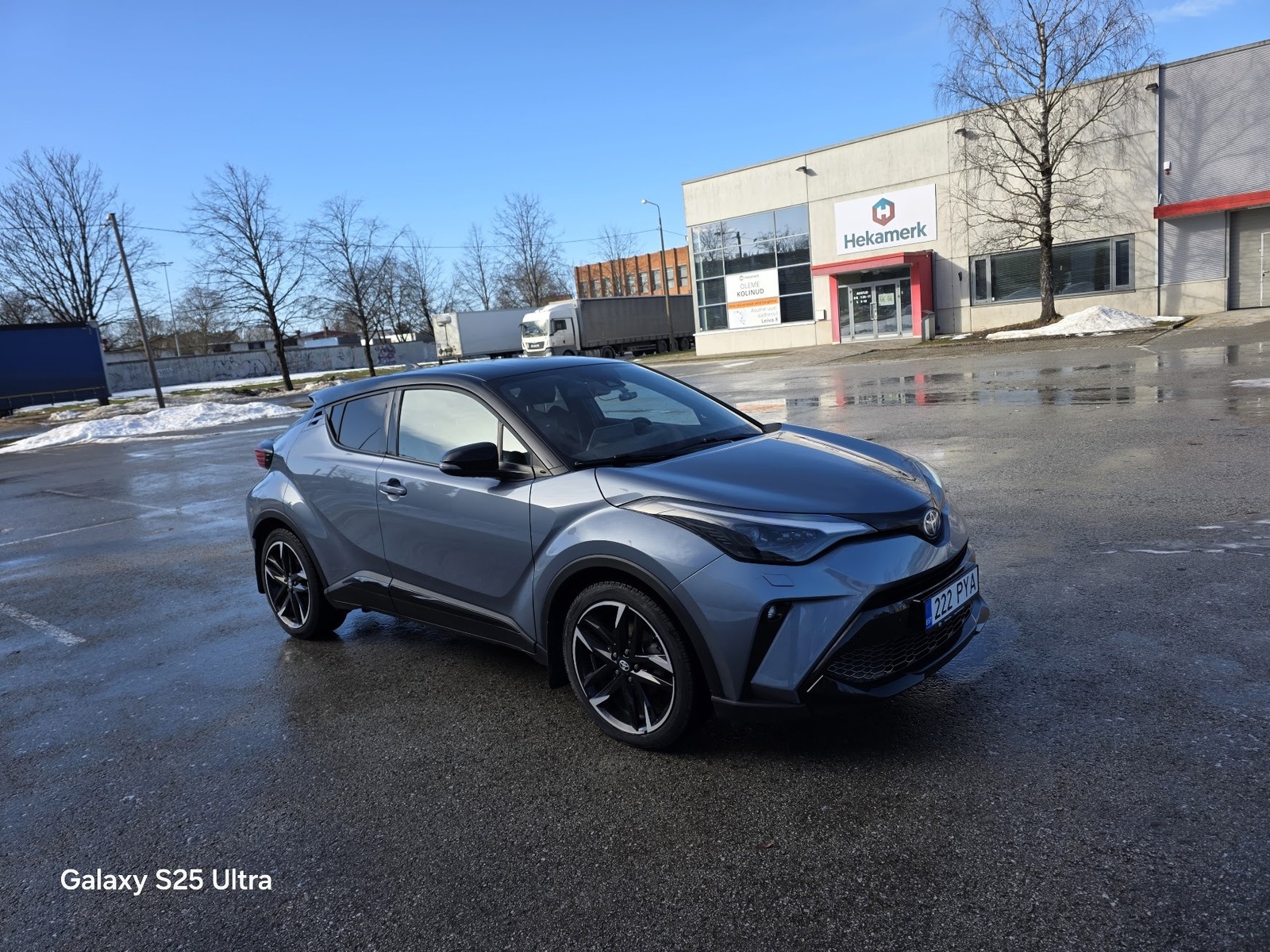 Toyota C-HR 2022, photo 4/10