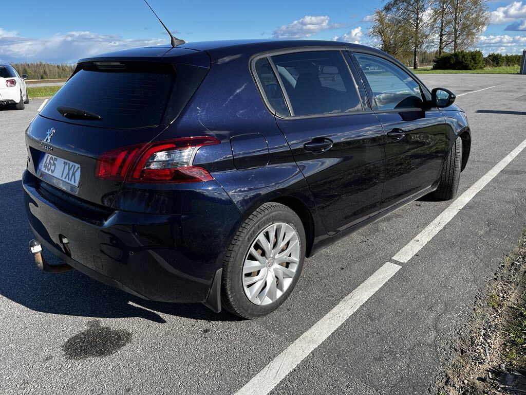 Peugeot 308 2020, photo 2/14
