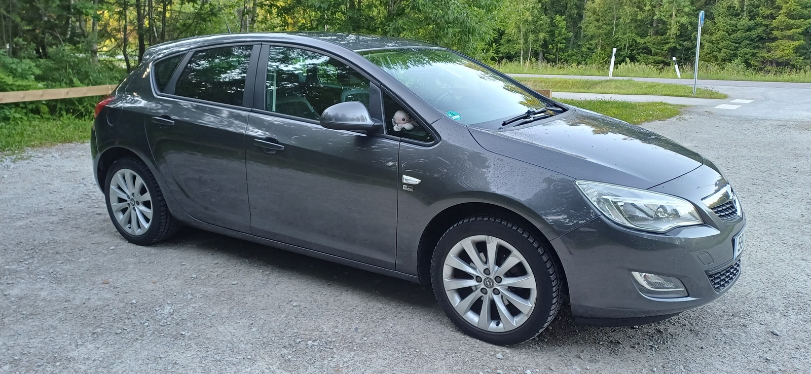 Opel Astra 2012, kuva 3/10