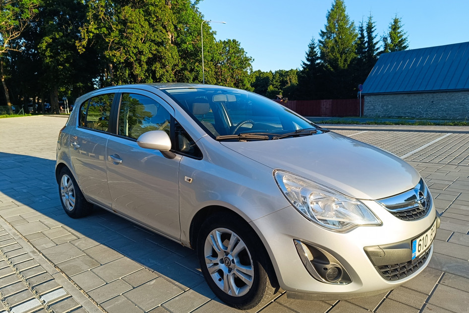 Opel Corsa, 2011, 1.2, 63 kW, petrol, manual, front-wheel drive