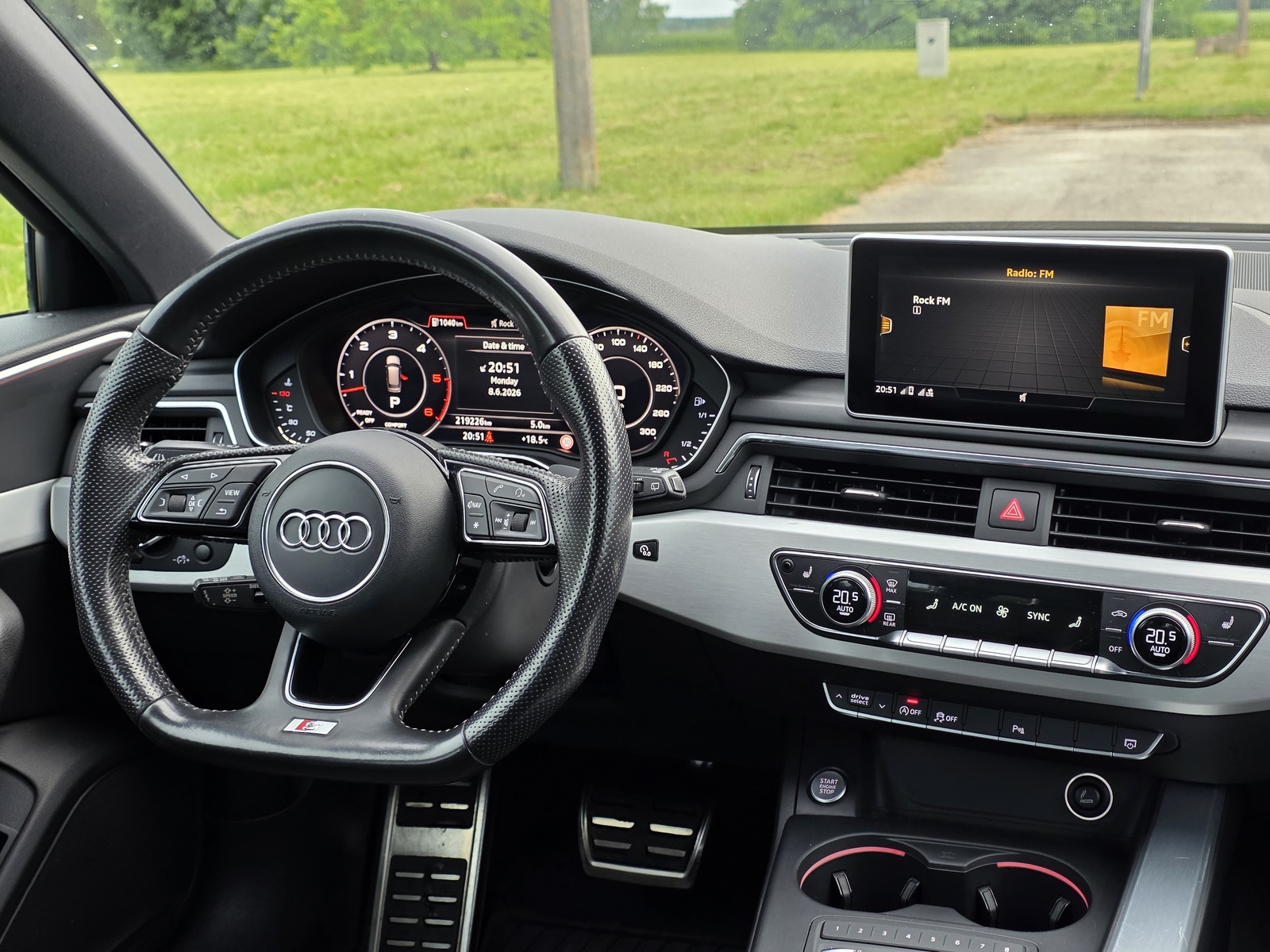Audi A4 2016, kuva 4/8