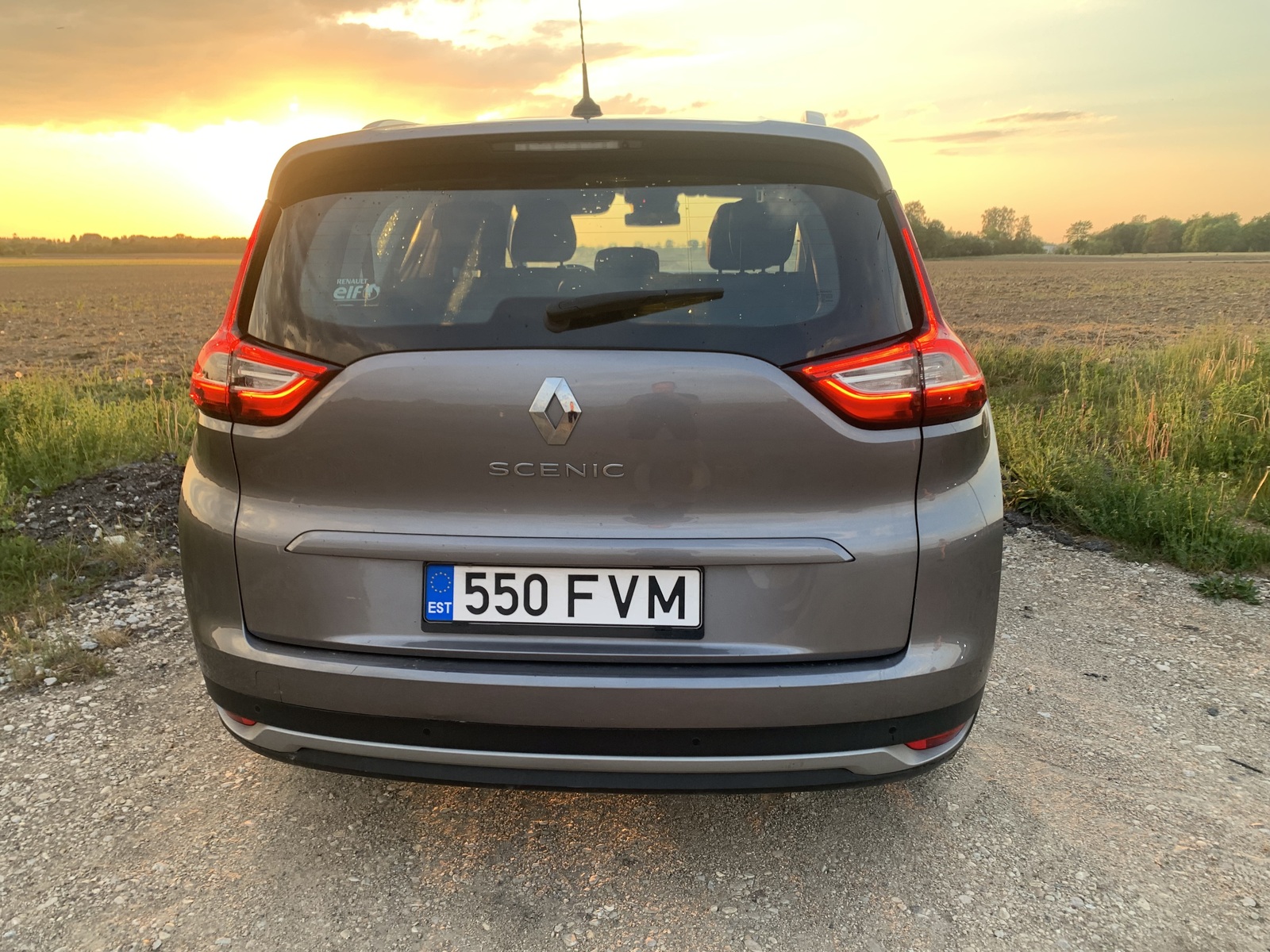 Renault Grand Scenic 2017, photo 2/7