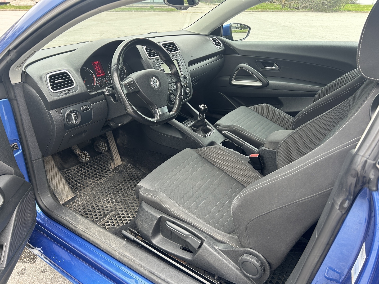 Volkswagen Scirocco 2008, photo 5/9
